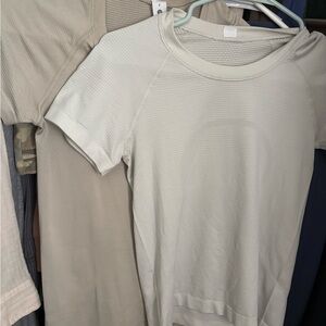 BUNDLE Lululemon Swiftly Tech shirts